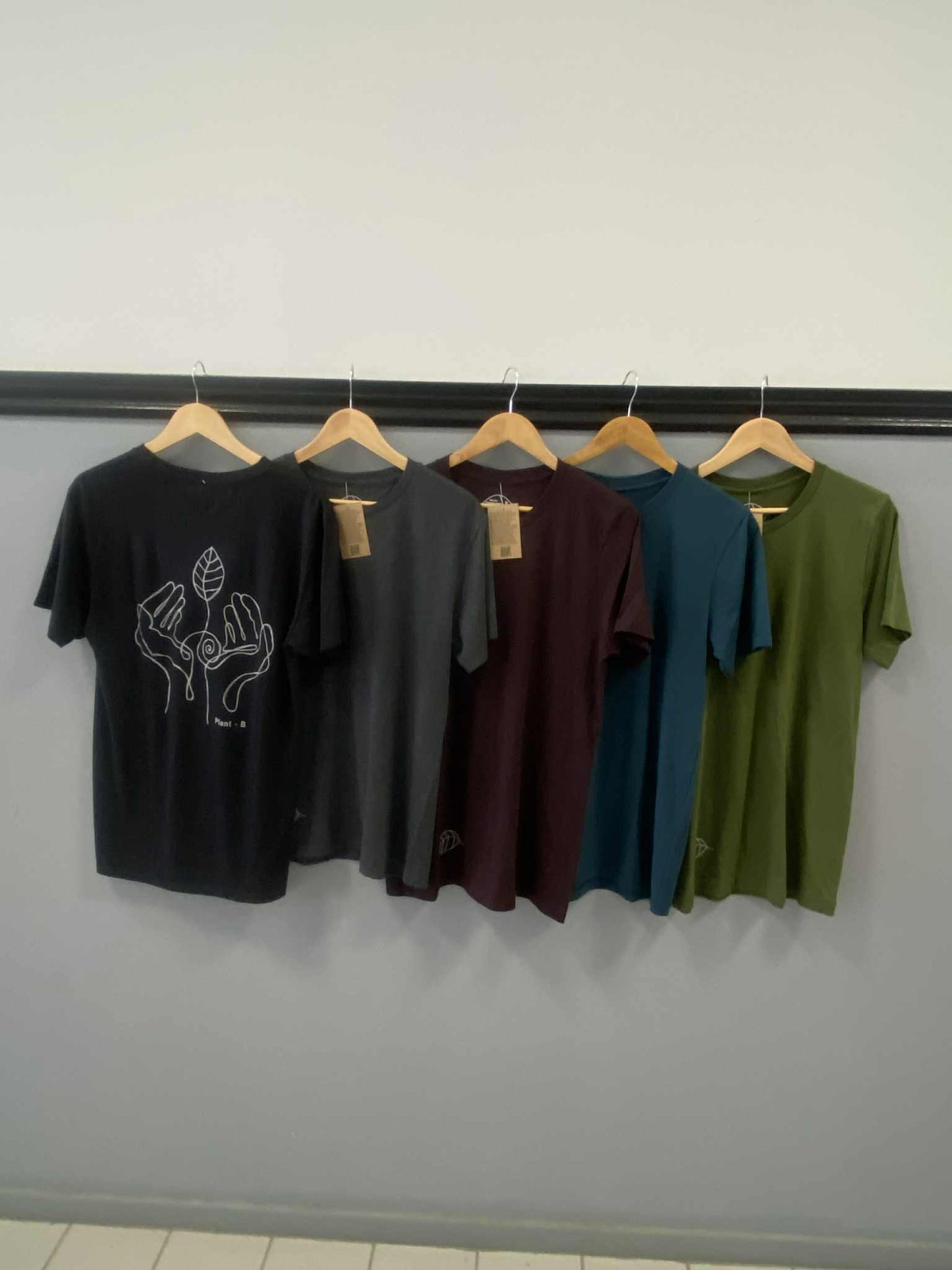 Short sleeve tee in deep teal